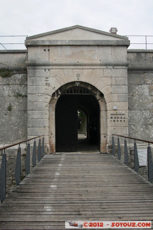 Pula - Tvrdava Kastel
Mots-clés: Croatie geo:lat=44.87050689 geo:lon=13.84493541 geotagged HRV Istarska Pula Tvrdava Kastel chateau