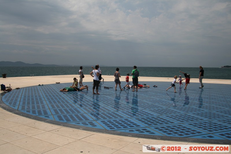 Zadar - Zdravo suncanje
Mots-clés: Brodarica Croatie geo:lat=44.11752711 geo:lon=15.22004533 geotagged HRV Zadar Zadarska Zdravo suncanje salut au Soleil Art