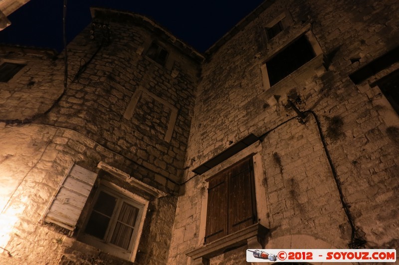 Trogir by Night - Subiceva ul.
Mots-clés: Croatie geo:lat=43.51720500 geo:lon=16.25035056 geotagged HRV Splitsko-Dalmatinska Trogir Nuit medieval patrimoine unesco