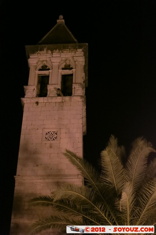 Trogir by Night -  Sv. Dominik
Mots-clés: Croatie geo:lat=43.51583383 geo:lon=16.24784869 geotagged HRV Splitsko-Dalmatinska Trogir Nuit medieval patrimoine unesco Eglise