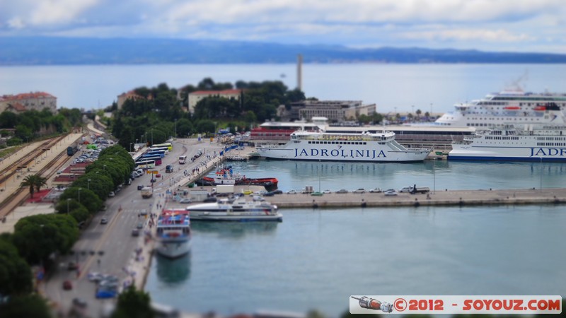 Split - Palace of Diocletian - View from Cathedral of St. Domnius
Mots-clés: Croatie geo:lat=43.50805778 geo:lon=16.44027354 geotagged HRV Split Splitsko-Dalmatinska patrimoine unesco Palace of Diocletian Cathedral of St. Domnius Art picture bateau