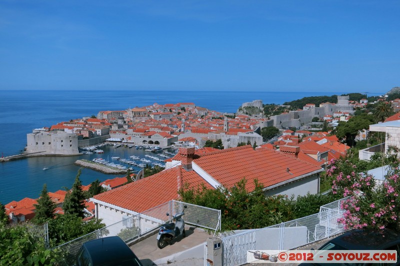 Dubrovnik
Mots-clés: Bosanka Croatie DubrovaÄ�ko-Neretvanska geo:lat=42.64226000 geo:lon=18.11308000 geotagged HRV PloÄ�e medieval patrimoine unesco chateau