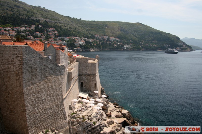 Dubrovnik - Walk on the city walls
Mots-clés: Bosanka Croatie DubrovaÄ�ko-Neretvanska geo:lat=42.63892647 geo:lon=18.10959060 geotagged HRV Pile medieval patrimoine unesco chateau mer