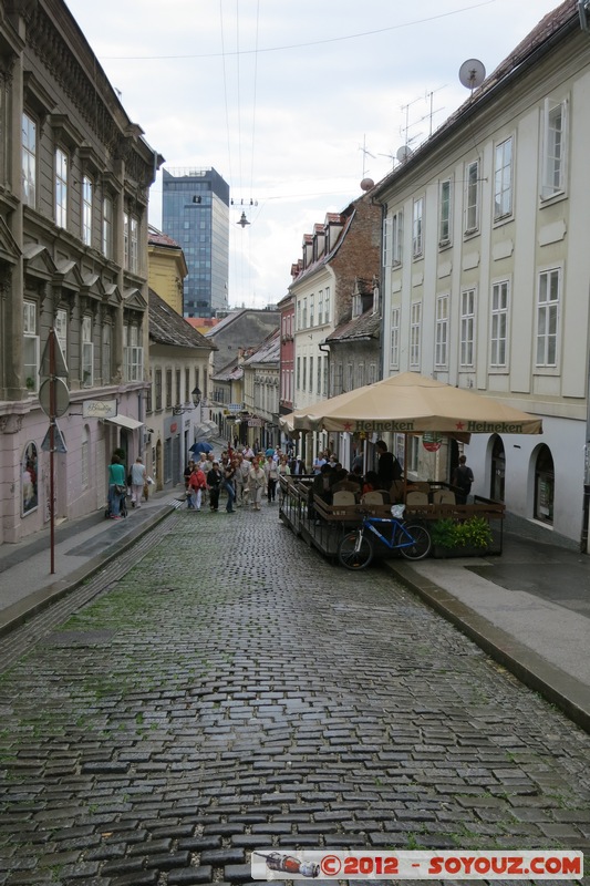 Zagreb - Upper Town Gric
Mots-clés: Croatie geo:lat=45.81513897 geo:lon=15.97553141 geotagged Gornji Ä�ehi HRV Zagreb ZagrebaÄ�ka Upper Town Gric