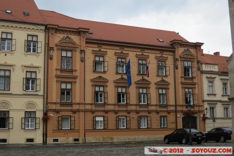 Zagreb - Upper Town Gric
Mots-clés: Croatie geo:lat=45.81637929 geo:lon=15.97340786 geotagged Gornji Ä�ehi HRV Zagreb ZagrebaÄ�ka Upper Town Gric