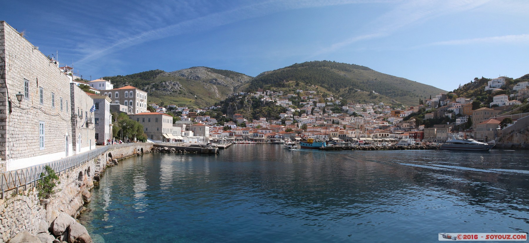 Hydra Port - panorama
Stitched Panorama
Mots-clés: Ermioni GRC Gr&egrave;ce dra Saronic Islands Hydra Port panorama Mer