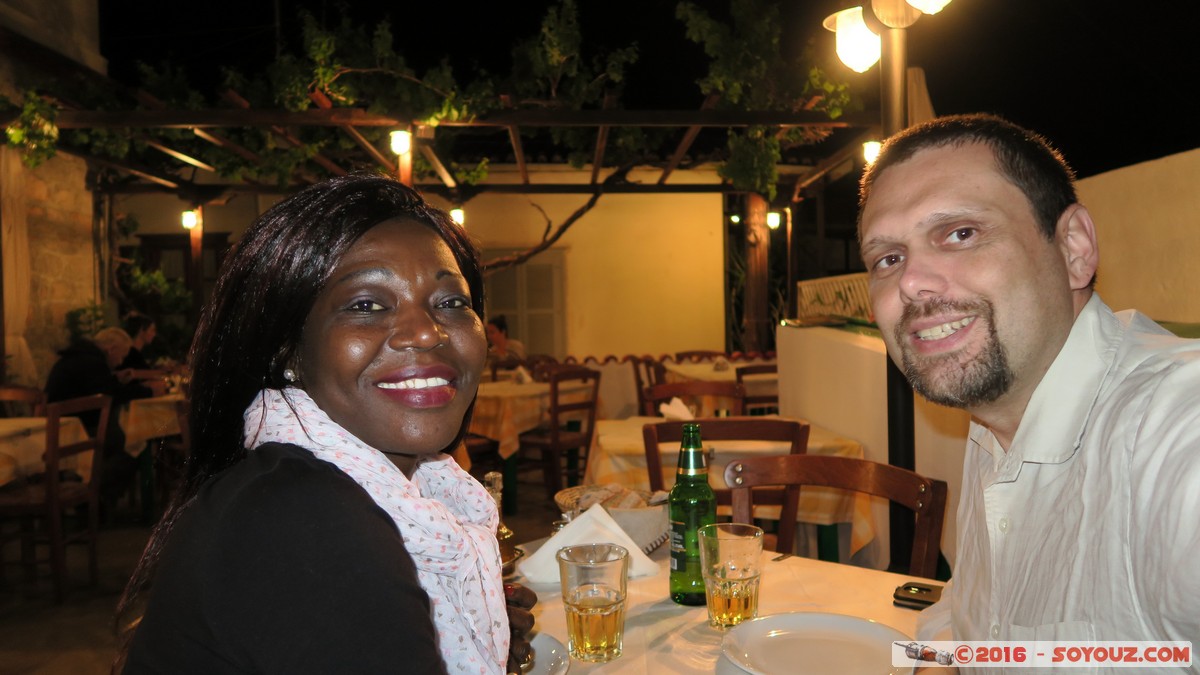 Hydra by Night - Taverna Gitoniko
Mots-clés: Ermioni GRC Gr&egrave;ce dra Saronic Islands Hydra Nuit Taverna Gitoniko Restaurants