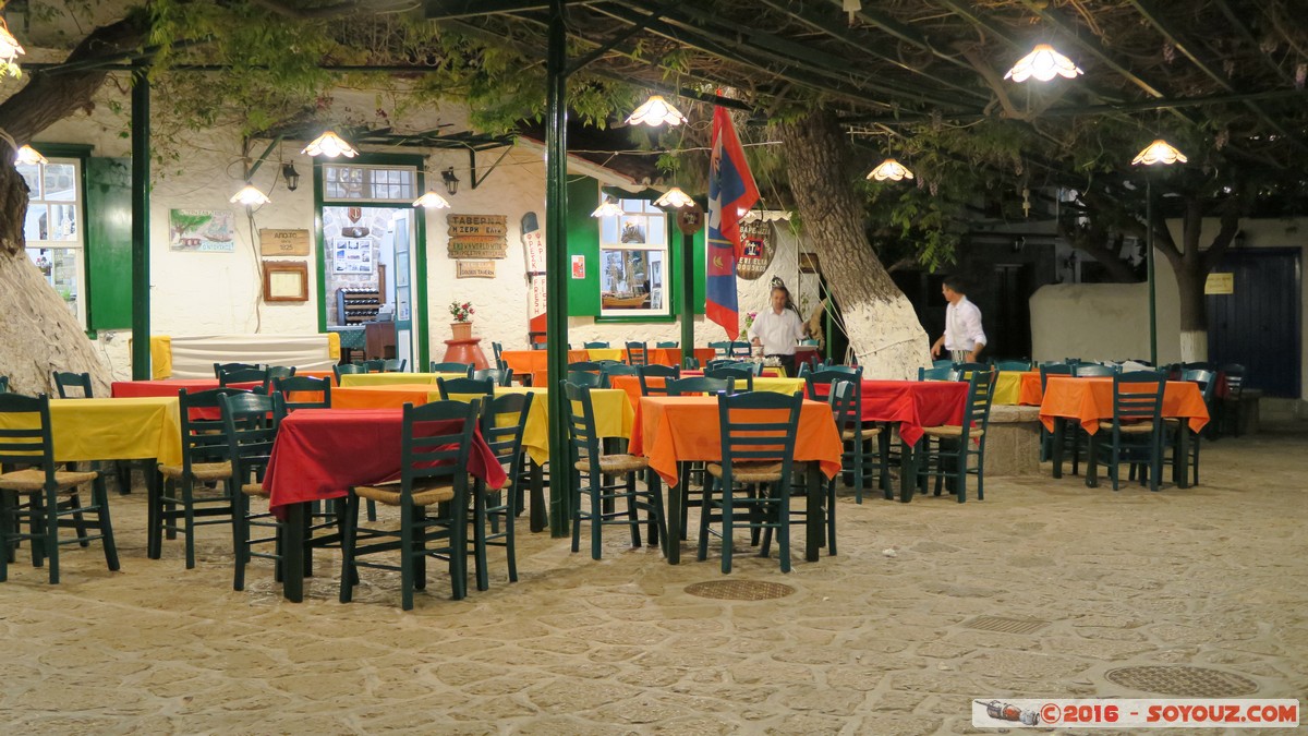 Hydra by Night
Mots-clés: Ermioni GRC Gr&egrave;ce dra Saronic Islands Hydra Nuit Restaurants