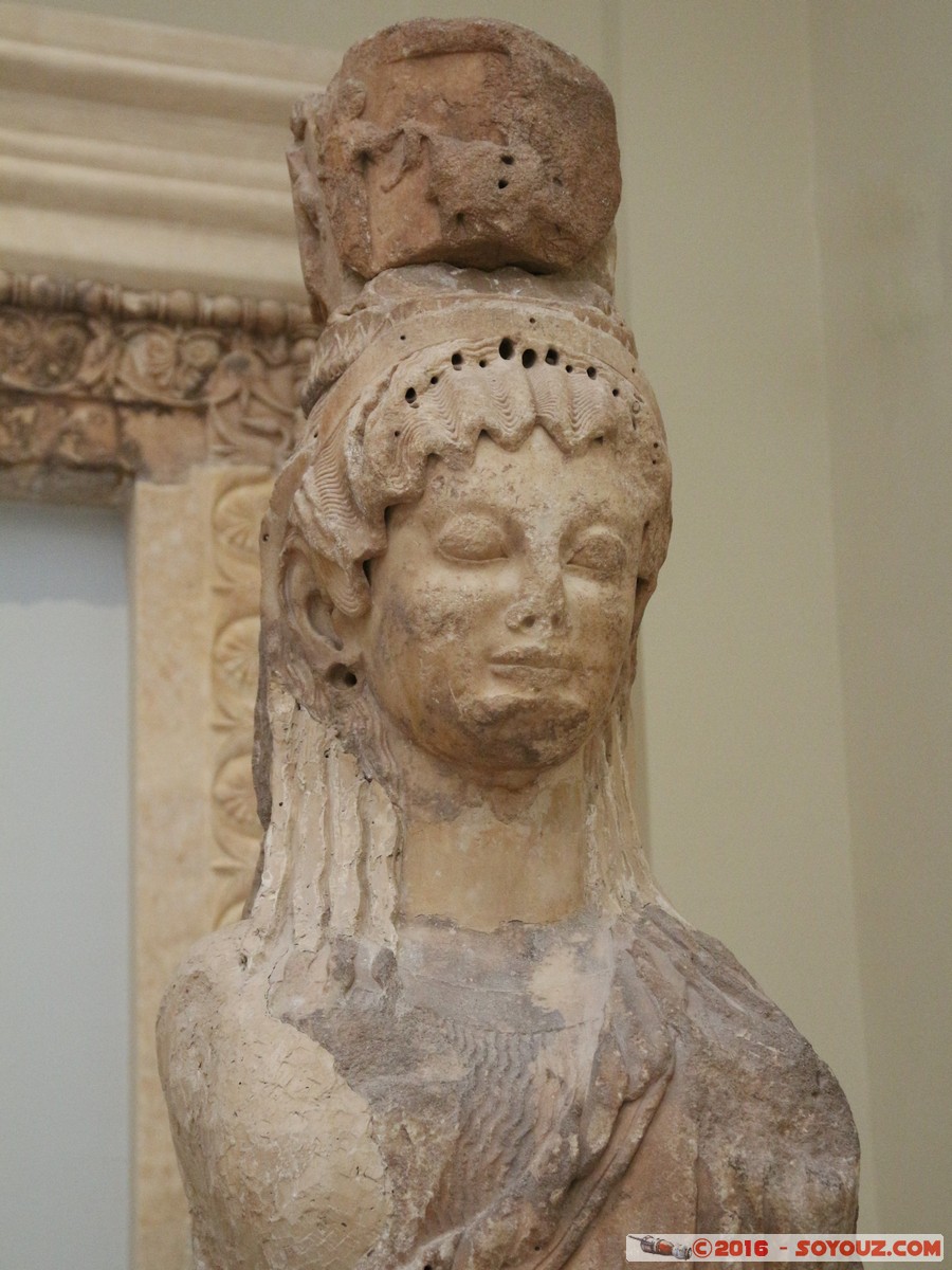 Delphi Archaeological Museum - Caryatid from the Siphnian Treasury
Mots-clés: Delfi Delphi GRC Gr&egrave;ce Delphes grec Phocis sculpture statue Delphi Archaeological Museum