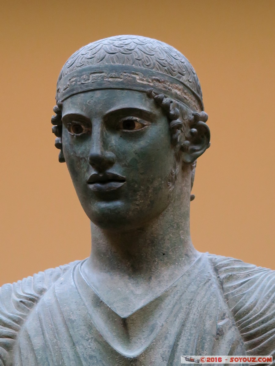 Delphi Archaeological Museum - Charioteer of Delphi
Mots-clés: Delfi Delphi GRC Gr&egrave;ce Delphes grec Phocis sculpture statue Delphi Archaeological Museum Charioteer of Delphi
