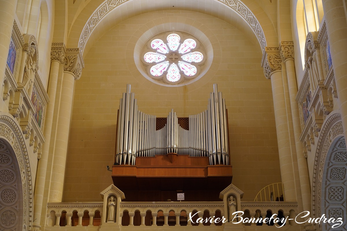 Gozo - National Shrine of the Blessed Virgin of Ta' Pinu
Mots-clés: geo:lat=36.06185580 geo:lon=14.21499565 geotagged Għammar Għasri L-Għasri Malte MLT Malta Gozo Ghasri National Shrine of the Blessed Virgin of Ta' Pinu Eglise Religion