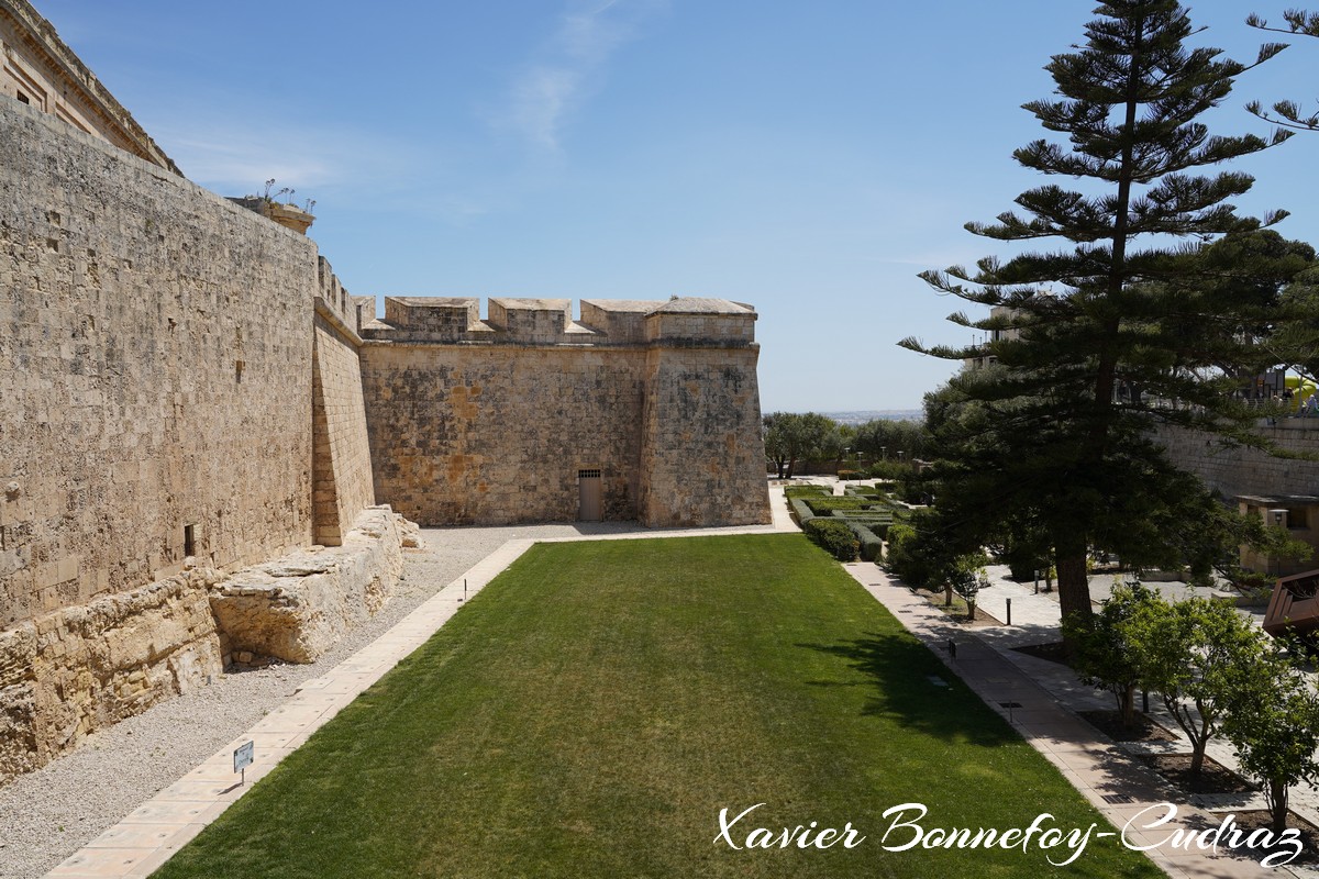 L-Imdina - Fortifications
Mots-clés: geo:lat=35.88463007 geo:lon=14.40337121 geotagged L-Imdina Malte Mdina MLT Malta Fortifications
