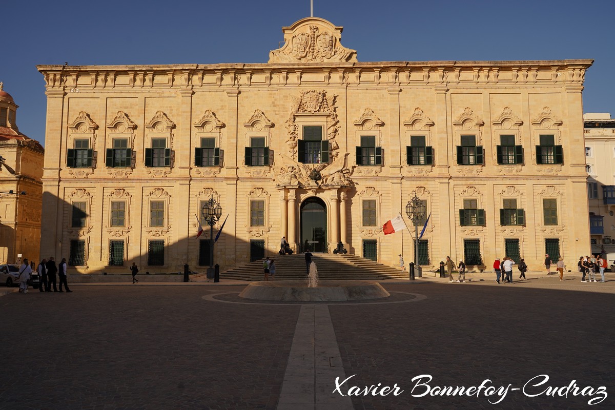 Valletta - Auberge de Castile, Leon and Portugal
Mots-clés: Floriana geo:lat=35.89557859 geo:lon=14.51079100 geotagged Il-Belt Valletta Malte MLT Valletta Malta South Eastern La Valette patrimoine unesco Auberge de Castile, Leon and Portugal Lumiere