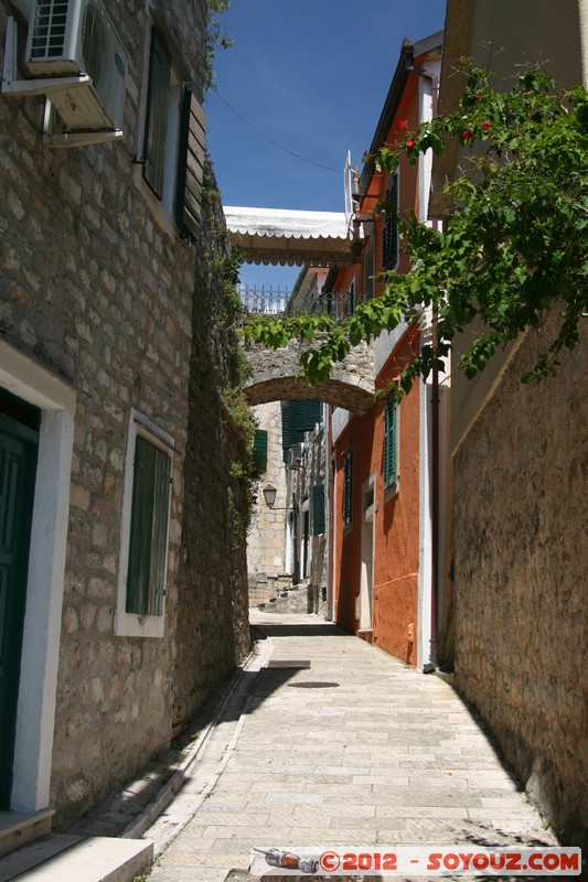 Herceg Novi - Stari Grad
Mots-clés: geo:lat=42.45122619 geo:lon=18.53774393 geotagged Herceg Novi MNE Mont&Atilde;&copy;n&Atilde;&copy;gro Op&Aring;&iexcl;tina Herceg Novi Montenegro Opstina Herceg Novi
