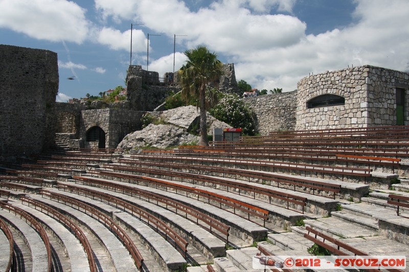 Herceg Novi - Kanli-kula (Blood Castle)
Mots-clés: geo:lat=42.45230874 geo:lon=18.53823909 geotagged Herceg Novi MNE Mont&Atilde;&copy;n&Atilde;&copy;gro Op&Aring;&iexcl;tina Herceg Novi Montenegro Opstina Herceg Novi chateau Kanli-kula