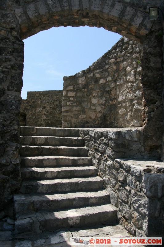 Herceg Novi - Kanli-kula (Blood Castle)
Mots-clés: geo:lat=42.45246186 geo:lon=18.53791657 geotagged Herceg Novi MNE Mont&Atilde;&copy;n&Atilde;&copy;gro Op&Aring;&iexcl;tina Herceg Novi Montenegro Opstina Herceg Novi chateau Kanli-kula