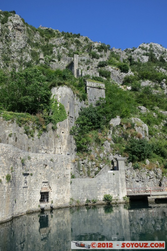 Kotor Fortress - The Gurdic gate
Mots-clés: geo:lat=42.42223905 geo:lon=18.77130250 geotagged Kotor MNE MontÃ©nÃ©gro OpÅ¡tina Kotor Montenegro patrimoine unesco