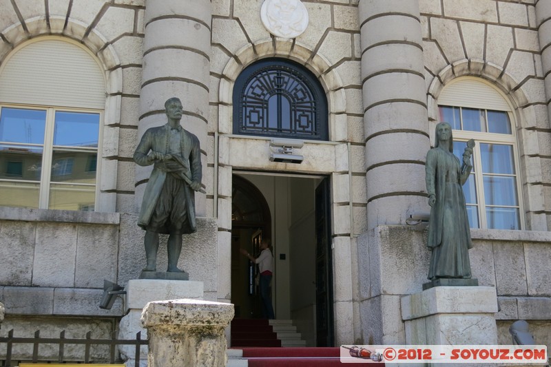 Cetinje
Mots-clés: Cetinje geo:lat=42.39107591 geo:lon=18.92232348 geotagged MNE MontÃ©nÃ©gro OpÅ¡tina Cetinje Montenegro