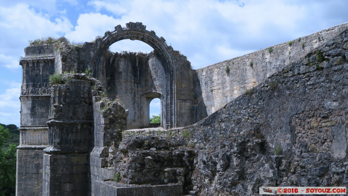 Tomar - Convento de Cristo
Mots-clés: Casal das Bernardas geo:lat=39.60332088 geo:lon=-8.41888152 geotagged Portugal PRT Santar&eacute;m Tomar Convento de Cristo patrimoine unesco Monastere