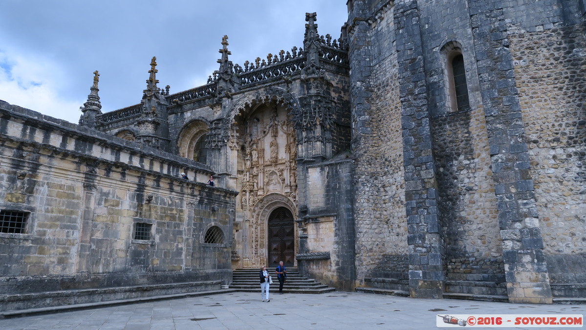 Tomar - Convento de Cristo
Mots-clés: Casal das Bernardas geo:lat=39.60331667 geo:lon=-8.41887778 geotagged Portugal PRT Santar&eacute;m Tomar Convento de Cristo patrimoine unesco Monastere