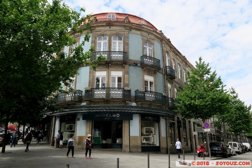 Porto - Anselmo
Mots-clés: geo:lat=41.14629071 geo:lon=-8.61423214 geotagged Porto Portugal PRT Vit&oacute;ria Commerce