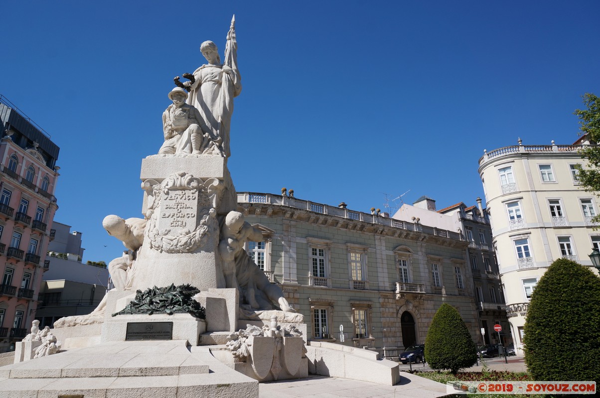 Lisboa - Monumento aos Hereis da Grande Guerra
Mots-clés: geo:lat=38.71963797 geo:lon=-9.14524592 geotagged Lisboa Portugal PRT Sacramento Monumento aos Hereis da Grande Guerra sculpture