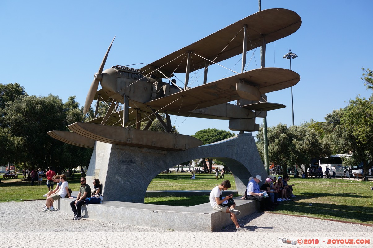 Lisboa - Monumento a Gago Coutinho e Sacadura Cabral
Mots-clés: Alg&eacute;s geo:lat=38.69202667 geo:lon=-9.21403800 geotagged Lisboa Pedrou&ccedil;os Portugal PRT Belem avion