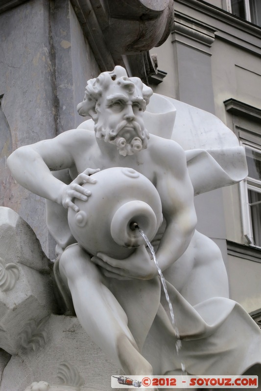 Ljubljana - Mestni Trg
Mots-clés: geo:lat=46.05010500 geo:lon=14.50707278 geotagged Ljubljana SlovÃ¨nie SVN Slovenie Fontaine statue