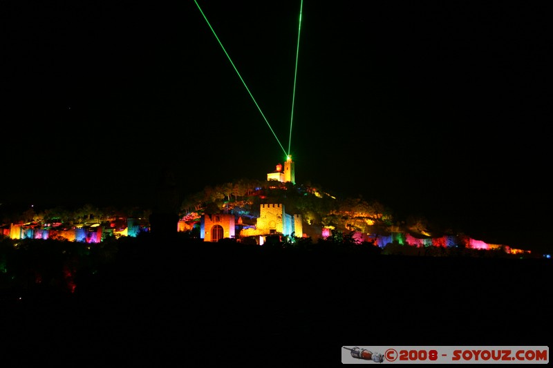 Veliko Turnovo - Tsarevets fortress Light Show
Mots-clés: Ruines Nuit