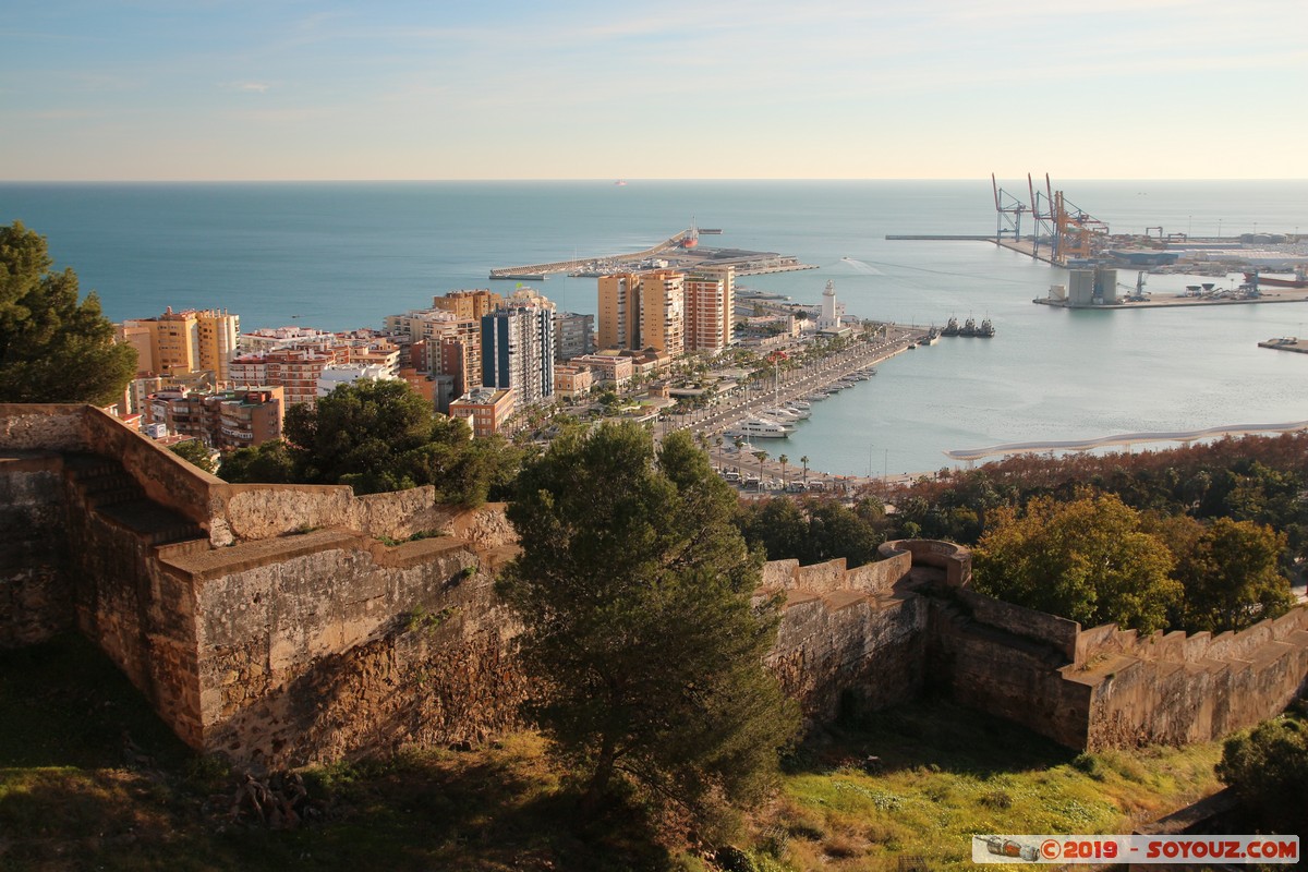 Malaga - Vista desde Castillo de Gibralfaro
Mots-clés: Andalucia ESP Espagne Malaga M&aacute;laga Castillo de Gibralfaro Mer Port