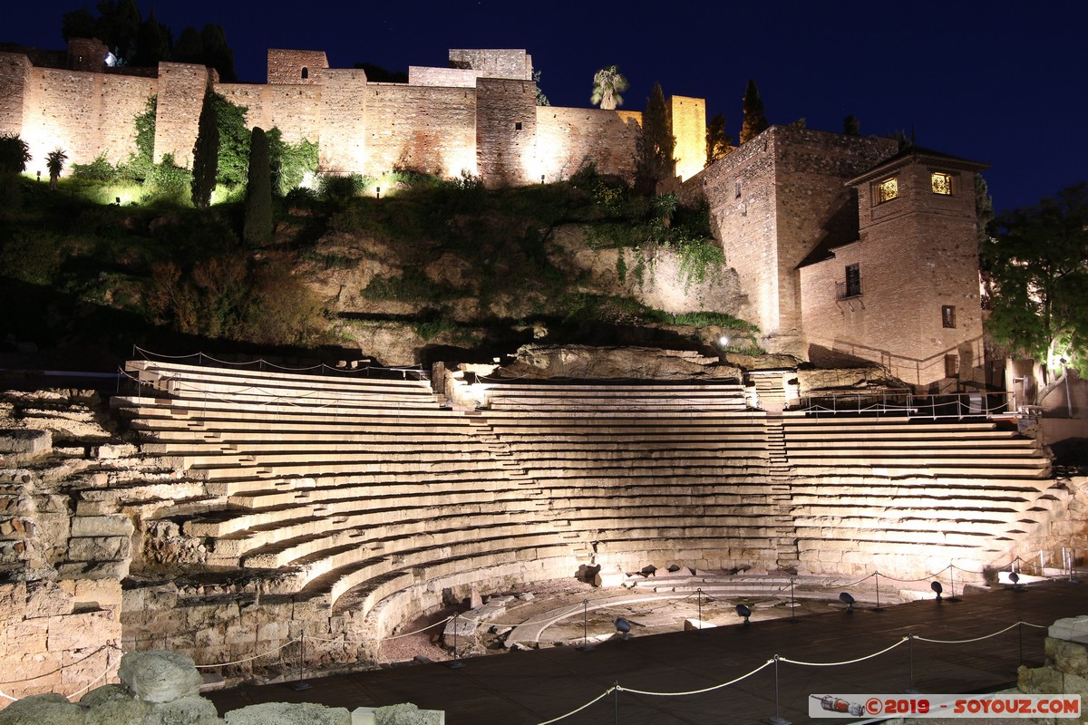 Malaga by Night - Teatro Romano y Alcazaba
Mots-clés: Andalucia ESP Espagne Malaga M&aacute;laga Nuit Teatro Romano Ruines romaines Alcazaba chateau