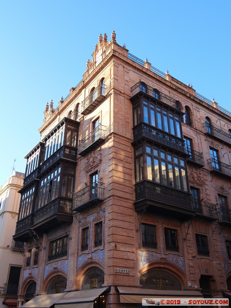 Sevilla - Calle Sierpes
Mots-clés: Andalucia ESP Espagne Sevilla Triana Calle Sierpes Plaza de San Francisco