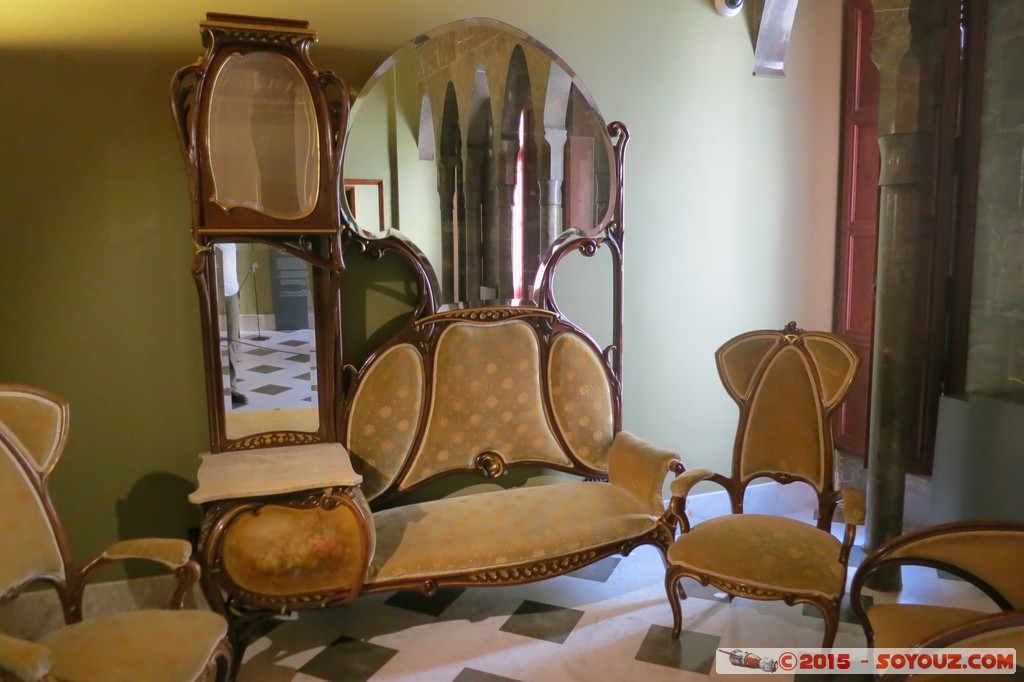 Barcelona - Palau Guell
Mots-clés: Barcelona Cataluna Ciutat Vella ESP Espagne geo:lat=41.37882523 geo:lon=2.17422277 geotagged Palau Guell patrimoine unesco gaudi