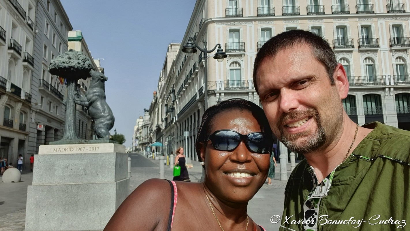 Madrid
Mots-clés: ESP Espagne geo:lat=40.41700392 geo:lon=-3.70266737 geotagged Madrid sculpture El Oso y el Madrono