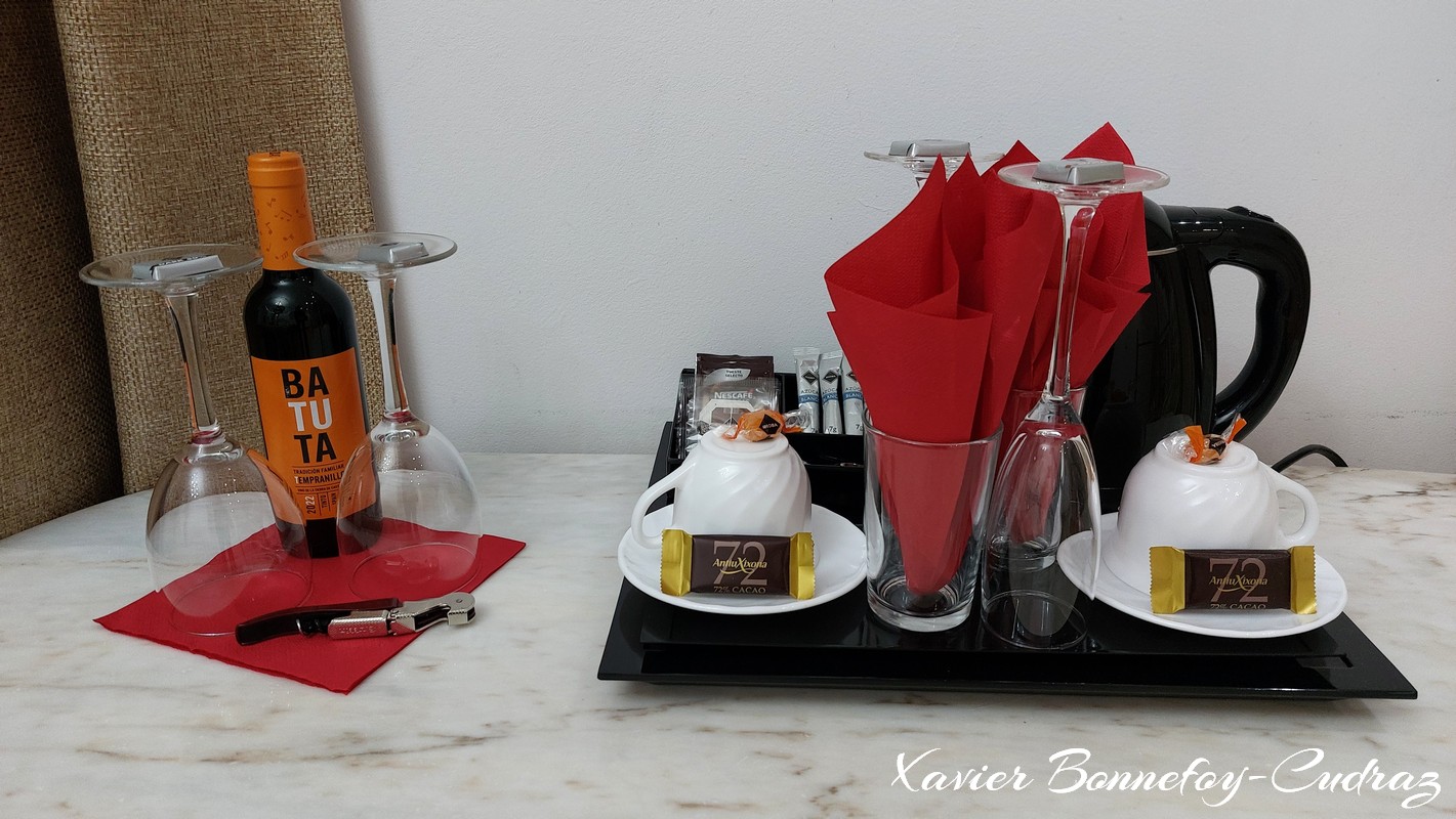 Madrid - Central Palace Hotel
Mots-clés: ESP Espagne geo:lat=40.41745779 geo:lon=-3.71143430 geotagged Madrid Opera Central Palace Hotel