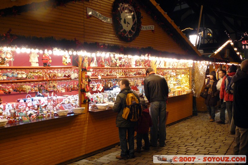 Strasbourg - Marche de Noel
Rue du Fosse des Tanneurs, 67000 Strasbourg, France
Mots-clés: Nuit Marche