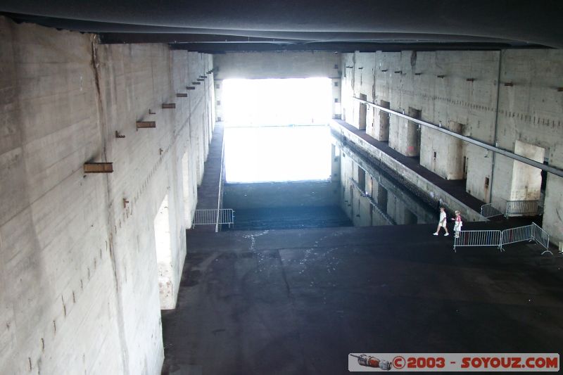 Ancienne base de sous-marins
quai
