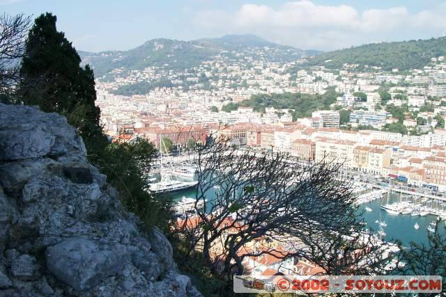 Nice - Le port depuis la Colline du Chateau
