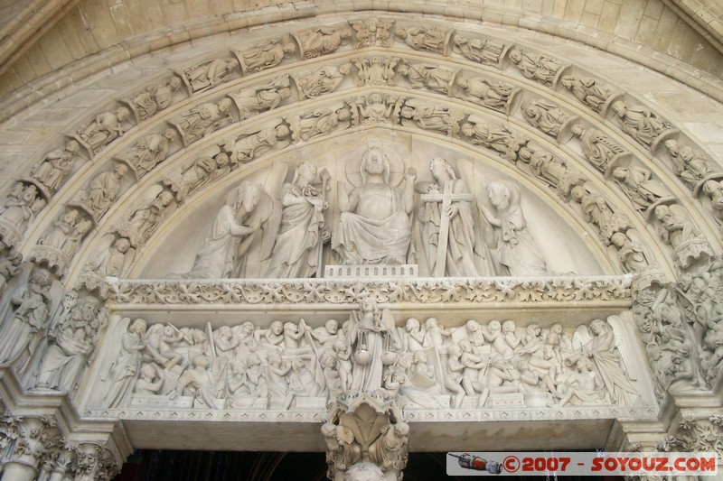 Sainte Chapelle
Mots-clés: Eglise