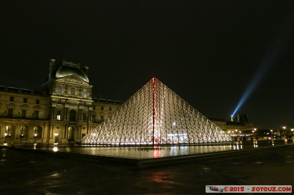 Paris by Night - Musee du Louvre
Mots-clés: FRA France geo:lat=48.86145393 geo:lon=2.33552814 geotagged le-de-France chateau Louvre Nuit