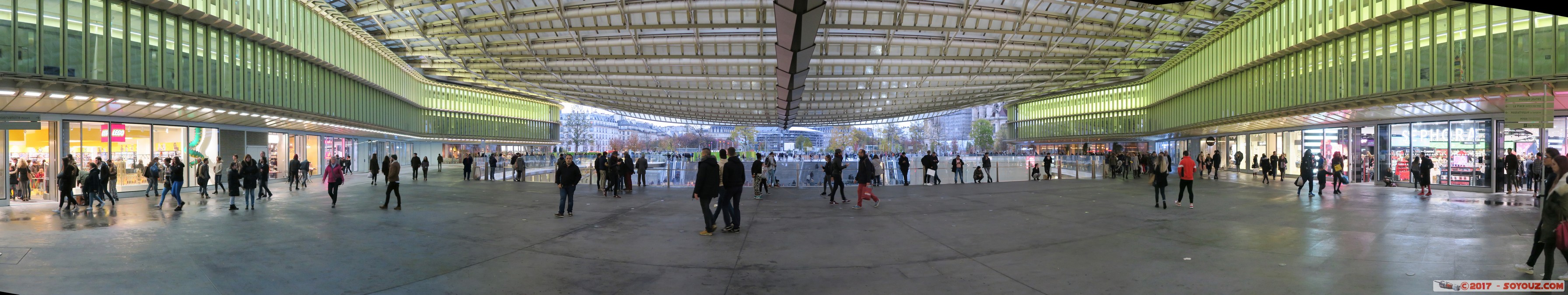 Paris - Forum des Halles
Paris - Forum des Halles - panorama
Mots-clés: FRA France geo:lat=48.86181390 geo:lon=2.34717965 geotagged le-de-France Paris 04 Quartier des Halles Forum des Halles panorama