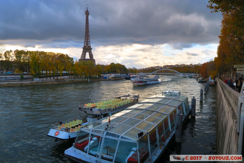 Paris - Port de La Bourdonnais et Tour Eiffel
Mots-clés: FRA France geo:lat=48.86413954 geo:lon=2.30129778 geotagged le-de-France Place de l'Alma Hdr Port de La Bourdonnais Tour Eiffel bateau La Seine Riviere