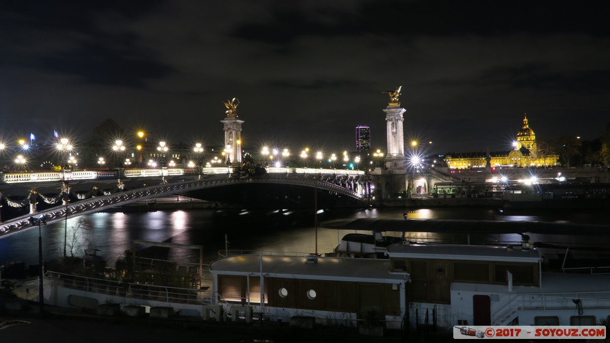 Paris by night - Pont Alexandre III
Mots-clés: Champs-Elys&eacute;es FRA France geo:lat=48.86436540 geo:lon=2.31282592 geotagged le-de-France Paris 07 Nuit La Seine Riviere Port des Champs-&Eacute;lys&eacute;es Lumiere Pont Alexandre III Pont