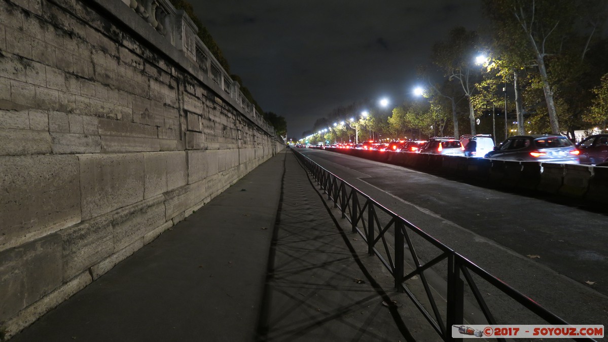 Paris by night - Jardin des Tuileries - Lines
Mots-clés: FRA France geo:lat=48.86355020 geo:lon=2.32238799 geotagged le-de-France Paris 01 Ancien - Quartier Tuileries Paris 07 Nuit Port des Tuileries Art picture