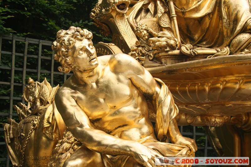 Chateau de Versailles - Bosquet de l'Arc de Triomphe
Mots-clés: patrimoine unesco Fontaine