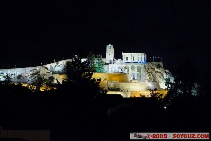Sisteron - La citadelle by night
Mots-clés: Nuit