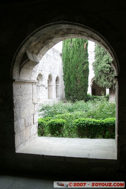 Cloitre
Mots-clés: Abbaye