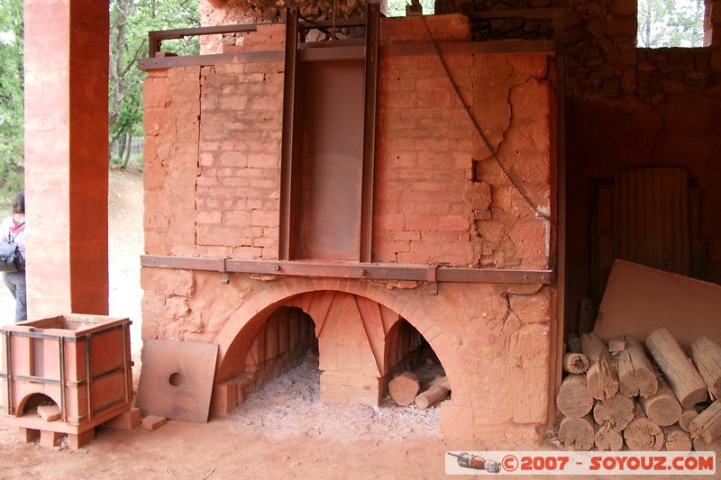 l'ancienne usine Mathieu
Four
