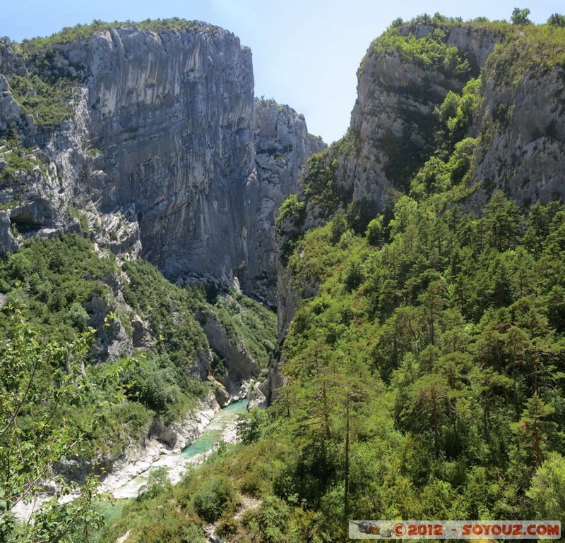Gorges du Verdon - Point Sublime - panorama
Mots-clés: FRA France geo:lat=43.78952202 geo:lon=6.39557719 geotagged Provence-Alpes-CÃ´te d'Azur Rougon panorama Montagne Riviere Arbres paysage