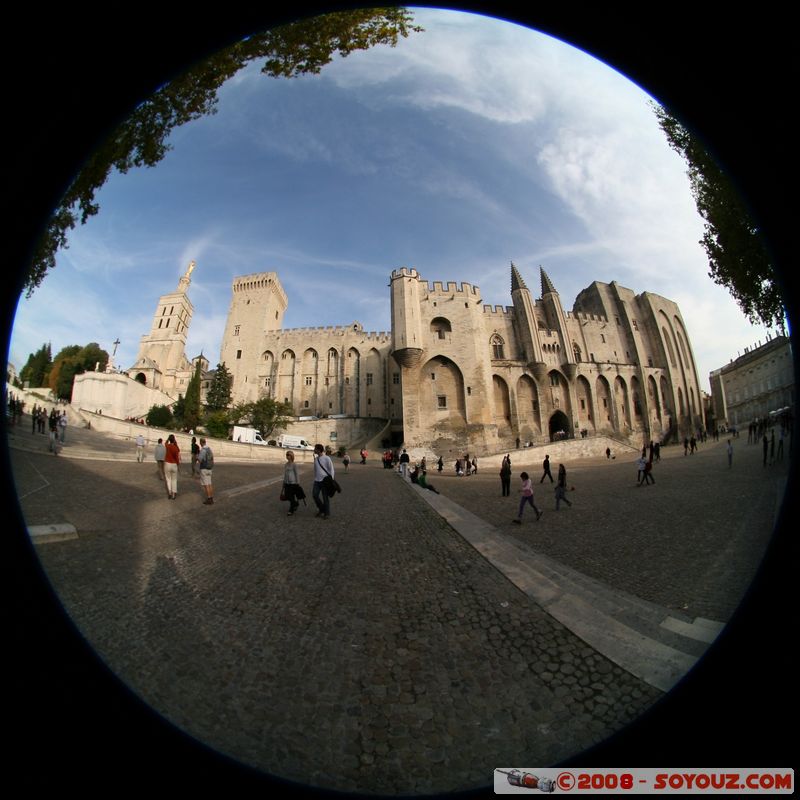 Avignon - Palais des Papes
Mots-clés: Fish eye Eglise chateau patrimoine unesco